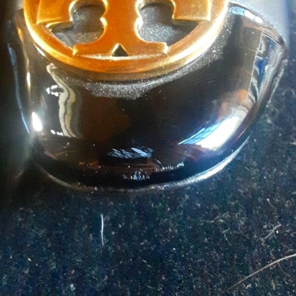 Tory Burch Black Patent Cap Shoes - Picture 3 of 13